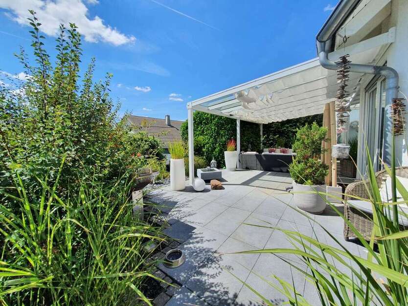 Haus zum Kaufen in Hünstetten 786.500 € 174 m²