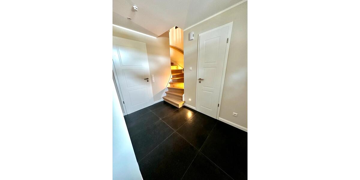 Doppelhaushälfte Sylt - 5 Zimmer, 160 m&sup2;, 2.650.000&euro; | Angebot:25982588