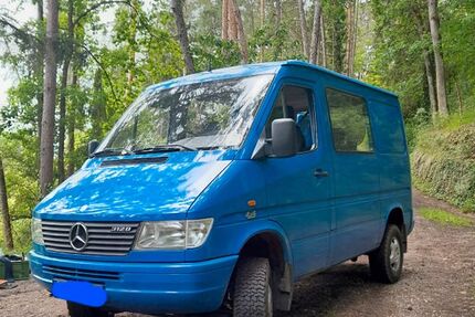 Mercedes-Benz Sprinter 175.000 km 16.500 &euro; Lichtenfels 96215