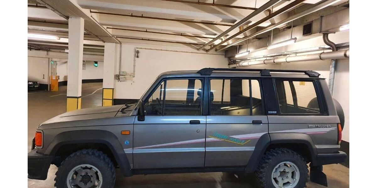 Isuzu Trooper 159.700 km 5.000 &euro; berlin 10997