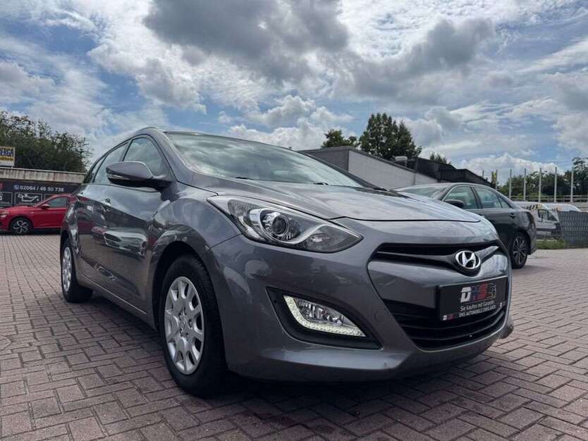 i30