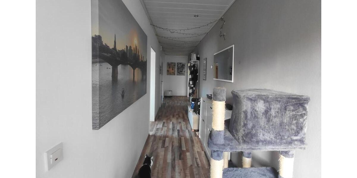 Dachgeschoßwohnung Gnarrenburg - 4 Zimmer, 100 m&sup2;, 1.100&euro; | Angebot:25420076