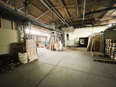 MASSIV, VIEL PLATZ, SEHR GUTE ANBINDUNG - Gewerbeobjekt Ohrdruf | Angebot:26643823