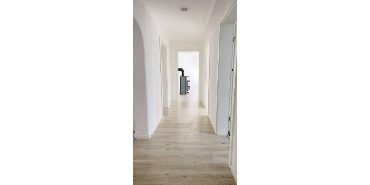 Etagenwohnung Pforzheim Nordstadt - 5 Zimmer, 124 m&sup2;, 1.320&euro; | Angebot:26228704
