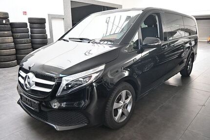 Mercedes V 220