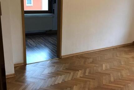 Wohnung Nürnberg Hasenbuck - 3 Zimmer, 70 m&sup2;, 210.000&euro; | Angebot:27120601