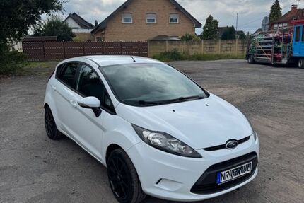 Ford Fiesta 164.380 km 3.150 € Meinborn 56584