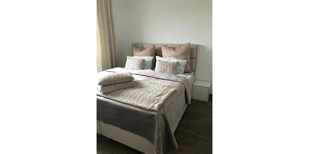 Etagenwohnung Bornheim - 2 Zimmer, 62 m&sup2;, 720&euro; | Angebot:26355171