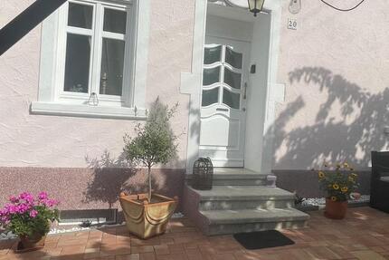 Haus Schmelz - 8 Zimmer, 180 m&sup2;, 299.000&euro; | Angebot:26368690