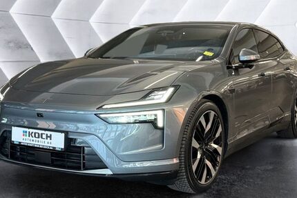 Polestar 4 4.745 km 58.900 &euro; Berlin 10553