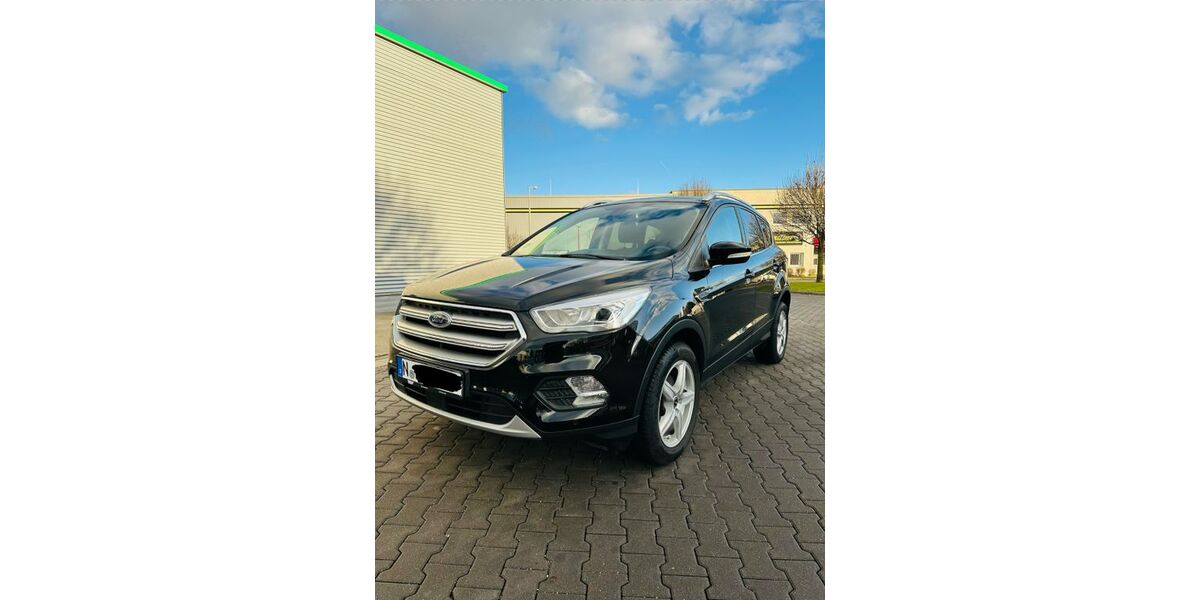 Ford Kuga 43.100 km 15.500 &euro; Nürnberg 90408