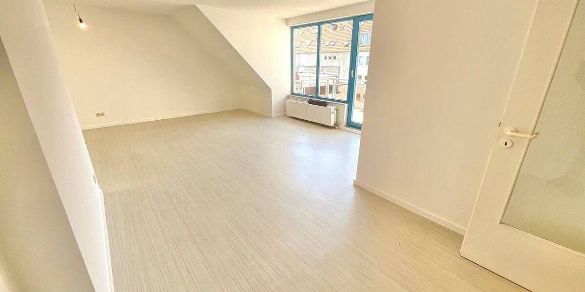 Etagenwohnung Krefeld Stadtmitte - 3 Zimmer, 81 m&sup2;, 609&euro; | Angebot:26779744