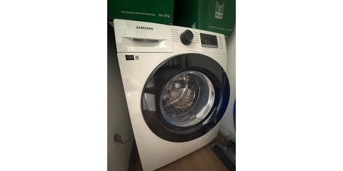 Etagenwohnung Schorndorf - 4 Zimmer, 106 m&sup2;, 2.100&euro; | Angebot:26038198