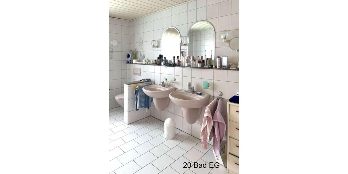 Einfamilienhaus Uelsen - 9 Zimmer, 235 m&sup2;, 440.000&euro; | Angebot:26819993