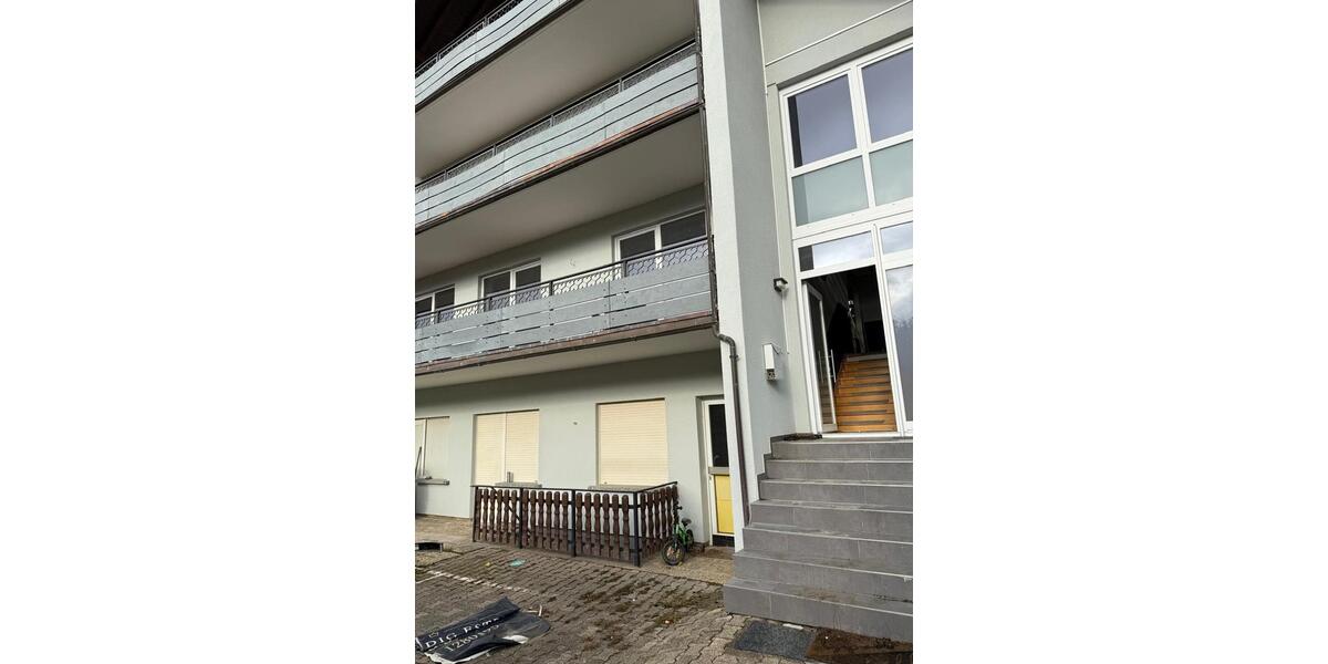 Einfamilienhaus Kastellaun - 6 Zimmer, 250 m&sup2;, 1.700&euro; | Angebot:24541288