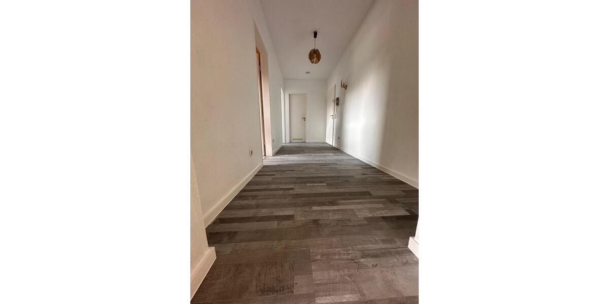 Etagenwohnung Idstein - 1 Zimmer, 60 m&sup2;, 900&euro; | Angebot:26396317
