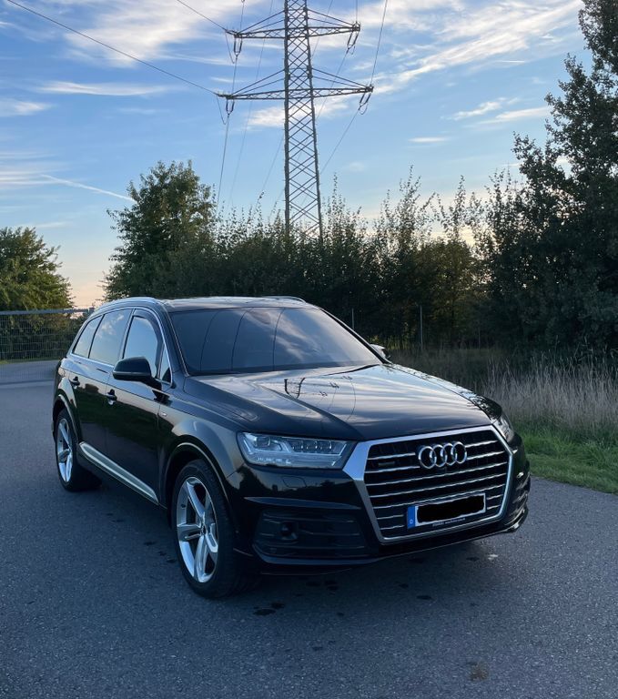 Audi Q7 78.000 km 44.949 € Bad Iburg 49186