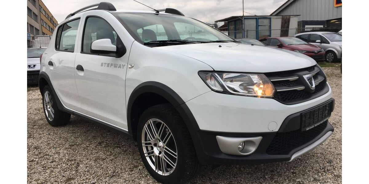 Dacia Sandero 70.000 km 6.299 &euro; Bonn 53227