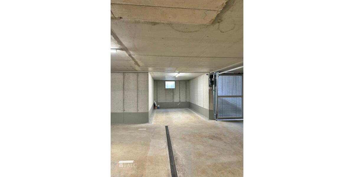 Energieeffiziente Dachgeschosswohnung - möbliert zu vermieten! 2 zimmer