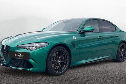 Alfa Romeo Giulia 4.800 km 72.200 € Singen 78224