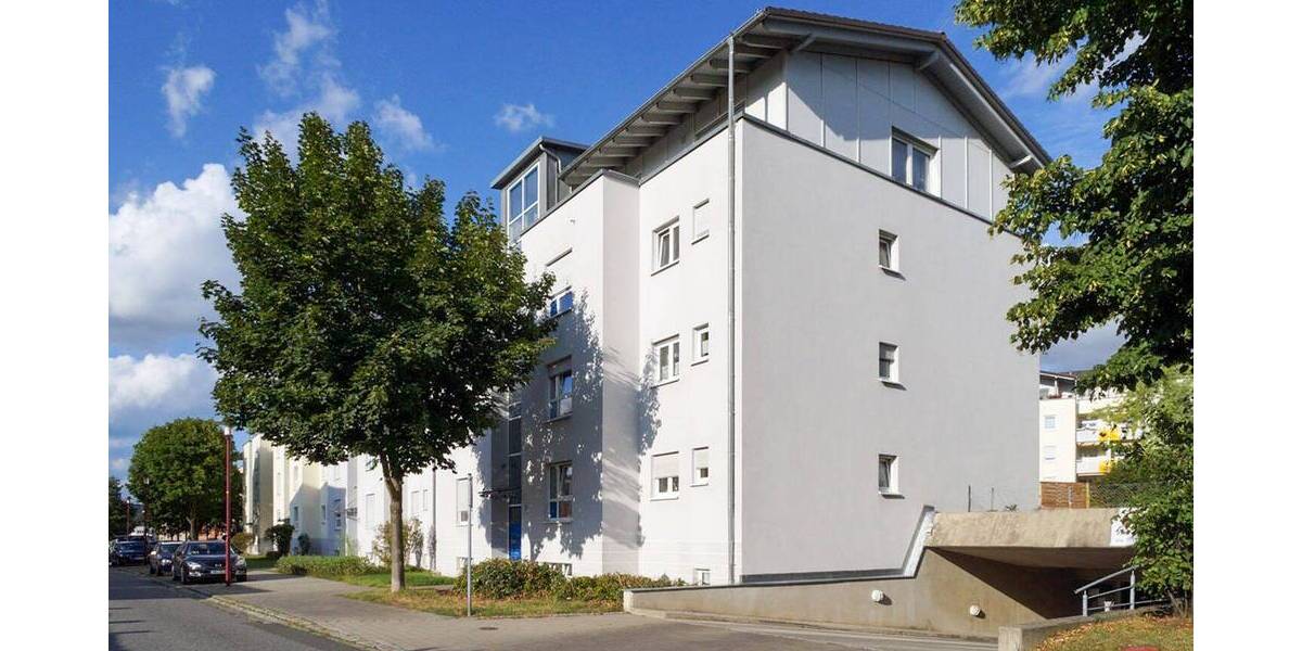 Etagenwohnung Freital - 2 Zimmer, 62 m&sup2;, 105.000&euro; | Angebot:25689294
