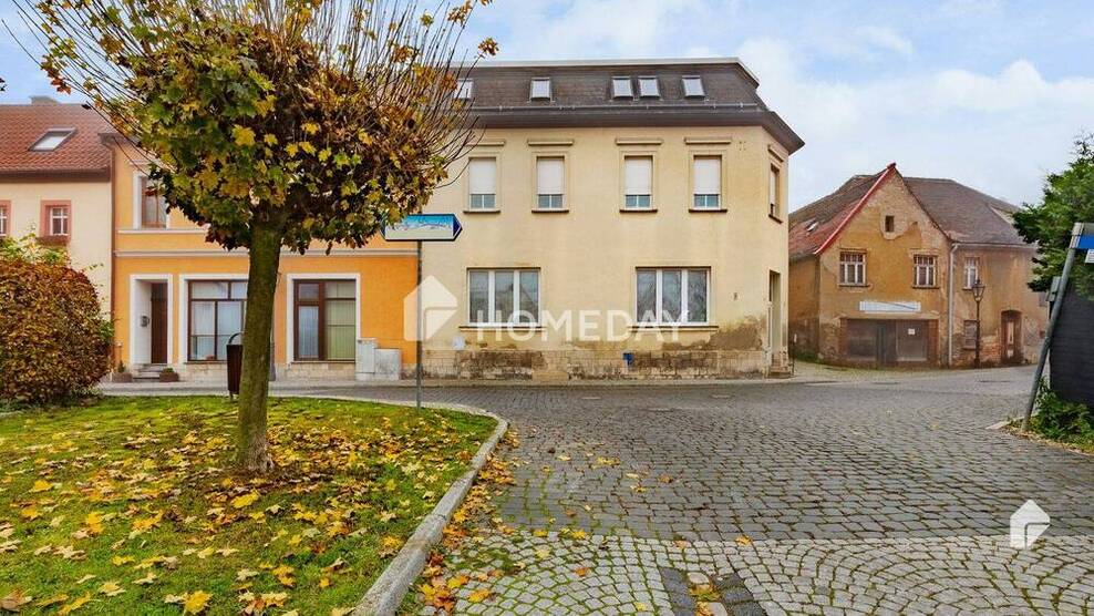 Ideal geschnittene Wohnung mit Tageslichtbad, Gartenanteil & Stellplatz in 4 Parteienhaus 2 zimmer