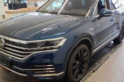 VW Touareg 93.425 km 43.980 &euro; Neumünster 24537