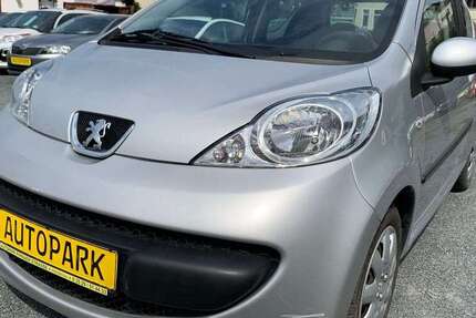Peugeot 107 101.000 km 2.700 &euro; Heidenau 01809