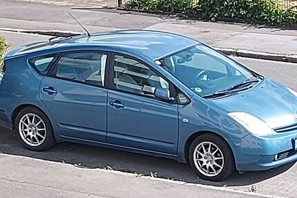 Toyota Prius 360.000 km 2.700 € Dortmund 44319