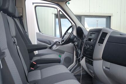 VW Crafter 192.000 km 13.800 &euro; Hambühren 29313