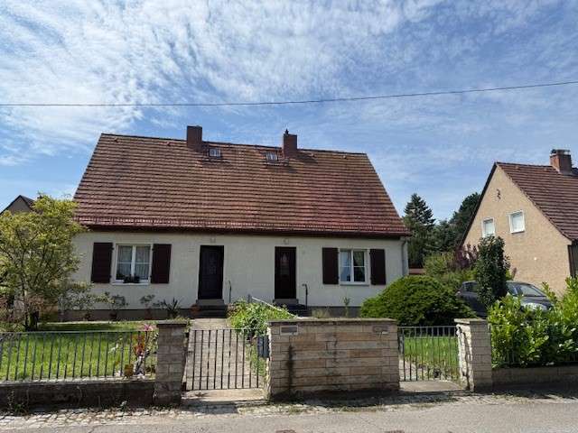 Haus zum Kaufen in Dresden 310.000 € 87 m² 4 zimmer