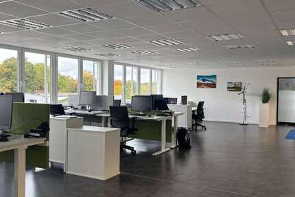 Büro in Göttingen 2.250 € 192.9 m² zimmer