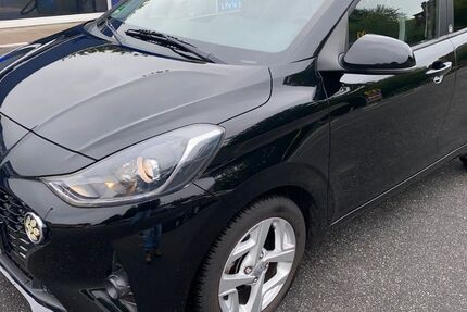 Hyundai i10 39.400 km 9.999 &euro; Barsbüttel 22885