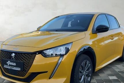 Peugeot 208 8.500 km 19.890 &euro; Nürnberg OT Schweinau 90439