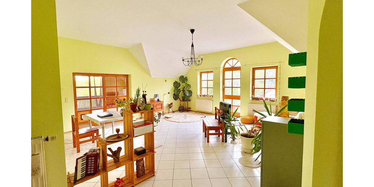 Einfamilienhaus Windorf - 7 Zimmer, 157 m&sup2;, 279.000&euro; | Angebot:26433975