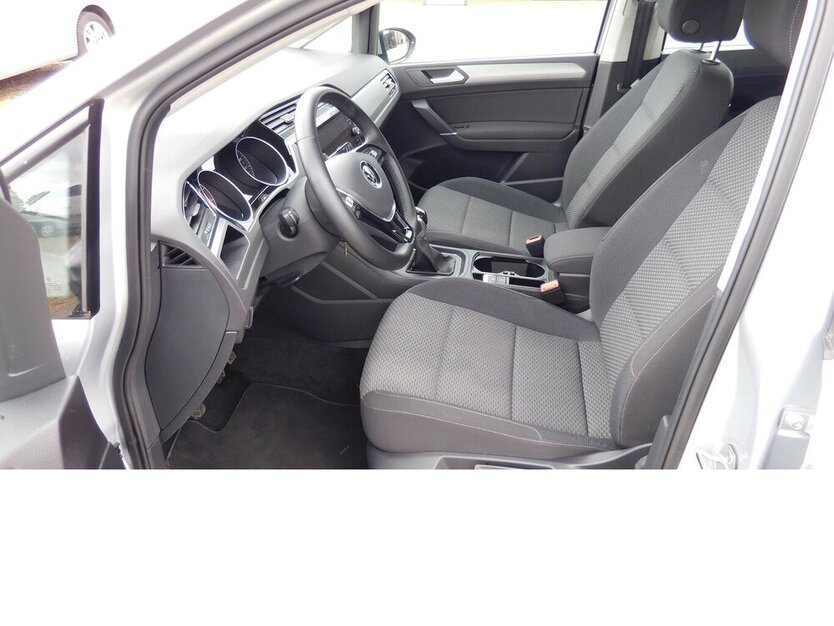 Touran 1.5 Comfortlin TSI BMT 5 Sitze Navi Klima