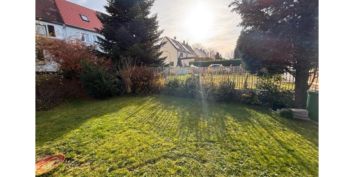 Doppelhaushälfte Nürnberg Herrnhütte - 1 Zimmer, 9 m&sup2;, 1.650&euro; | Angebot:26102329
