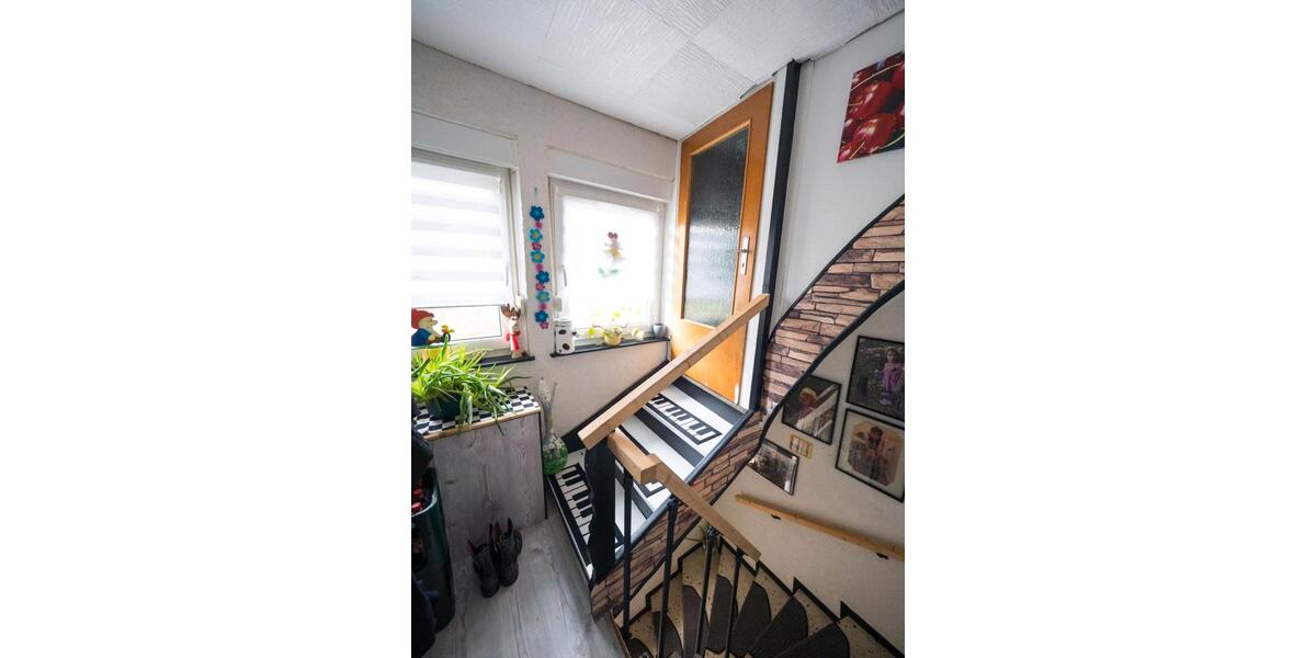 Mehrfamilienhaus, Wohnhaus Heringen (Werra) - 6 Zimmer, 171 m&sup2;, 195.000&euro; | Angebot:25163870