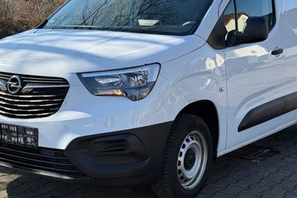 Opel Combo 116.000 km 11.298 &euro; Rüsselsheim 65428