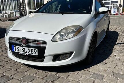 Fiat Bravo 212.000 km 1.900 &euro; Erlstätt 83355