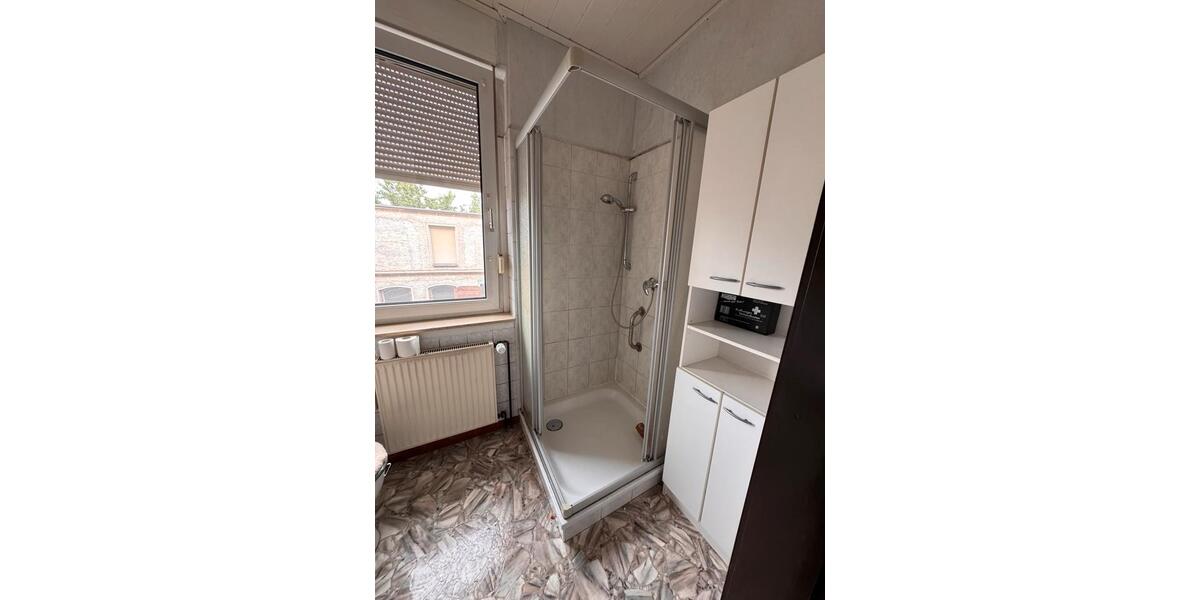 Mehrfamilienhaus, Wohnhaus Tangerhütte - 8 Zimmer, 220 m&sup2;, 151.000&euro; | Angebot:26974208