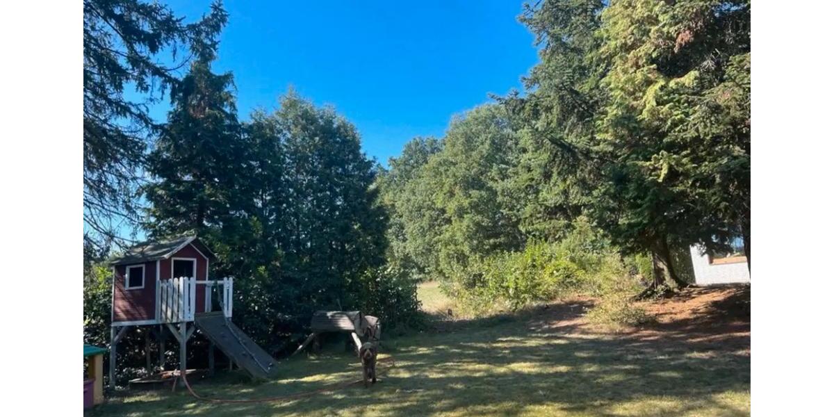 Einfamilienhaus Hanstedt - 12 Zimmer, 400 m&sup2;, 3.500&euro; | Angebot:25158734