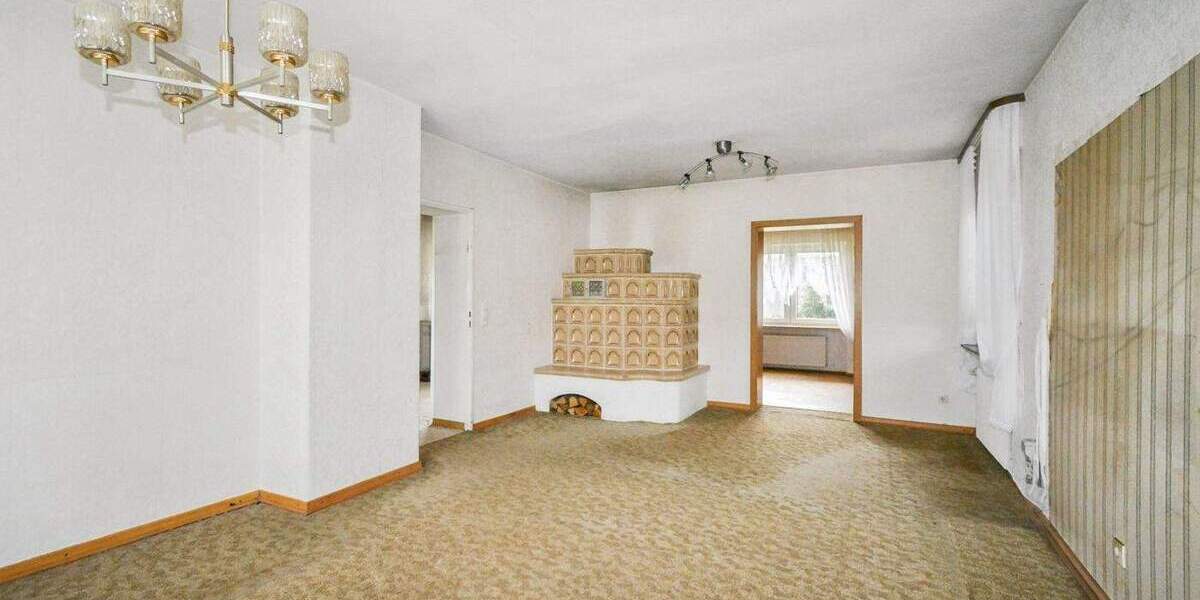 Ruhig gelegenes Zweifamilien-Doppelhaus - Ideal für Familie oder Mehrgenerationenwohnen 8 zimmer