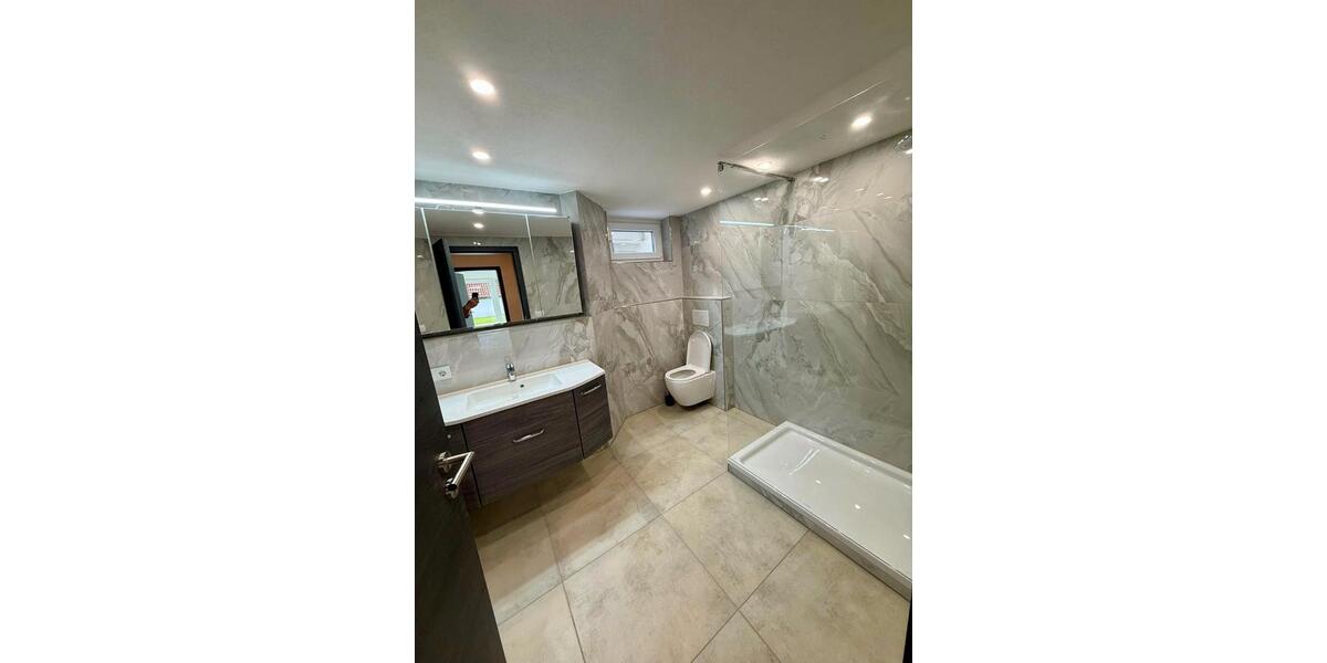 Doppelhaushälfte Ansbach - 4 Zimmer, 150 m&sup2;, 2.500&euro; | Angebot:26222970