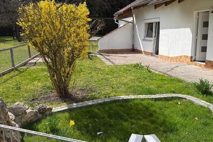 Haus Gunzenhausen - 4 Zimmer, 115 m&sup2;, 900&euro; | Angebot:26072128