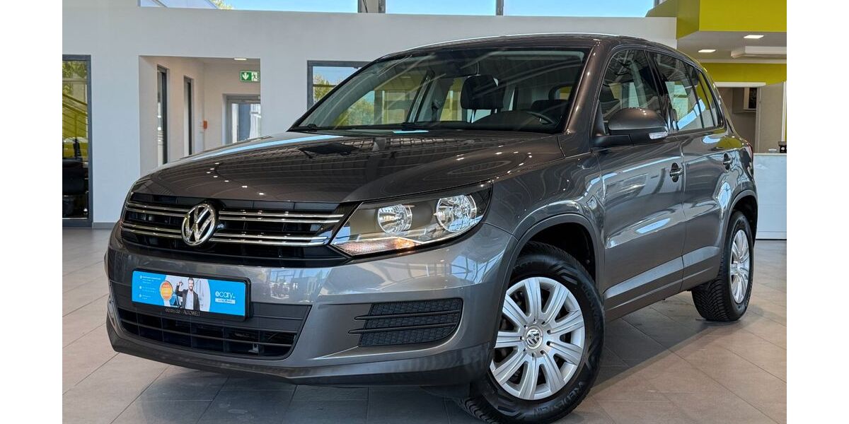 VW Tiguan 124.011 km 9.995 &euro; Herford 32052