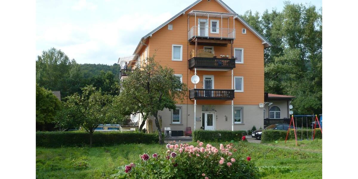 Etagenwohnung Bad Brückenau - 4 Zimmer, 149 m&sup2;, 790&euro; | Angebot:25650909