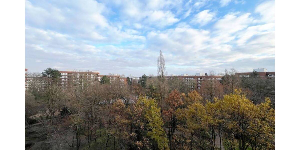 Etagenwohnung Köln Bayenthal - 4 Zimmer, 140 m&sup2;, 2.100&euro; | Angebot:26833510