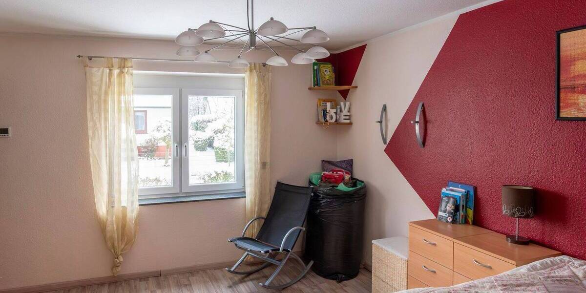 Einfamilienhaus Lauenbrück - 4 Zimmer, 200 m&sup2;, 145.000&euro; | Angebot:25662531