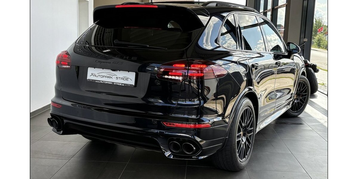 Porsche Cayenne GTS LED Pano Memory Bose Luft AHK 72.000 km 39.490 &euro; Stade 21682